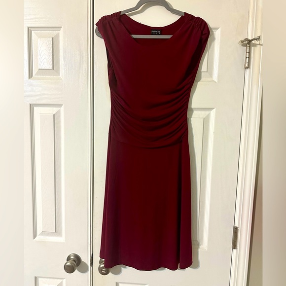 Enfocus Studio Dresses & Skirts - Tea length Burgundy Dress with ruched waist size 8. Can dress up or down